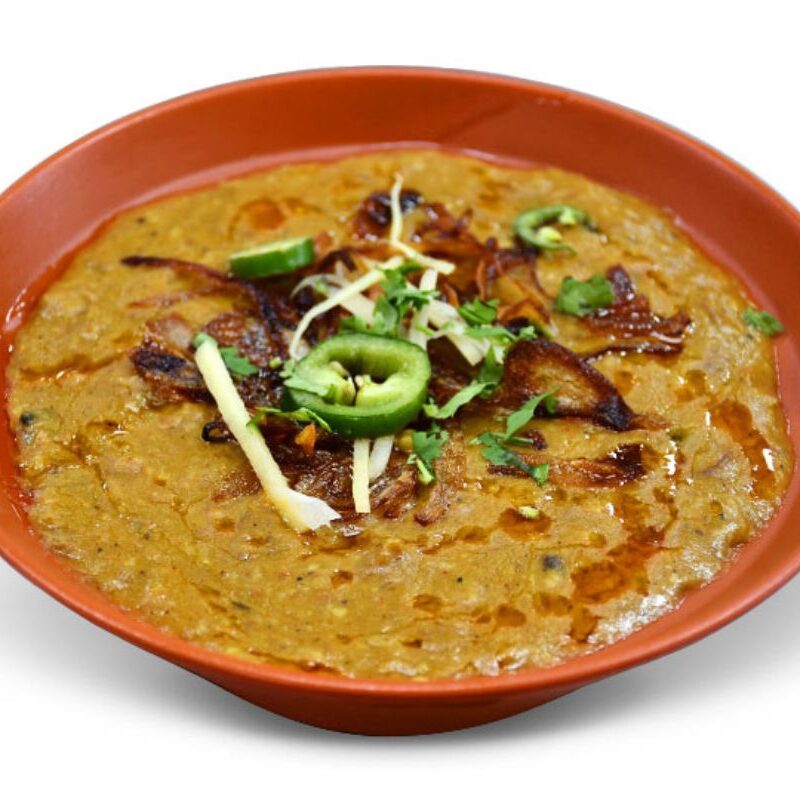 Beef haleem in Dubai topped with fried onions, ginger and lemon – B&B Restaurant
